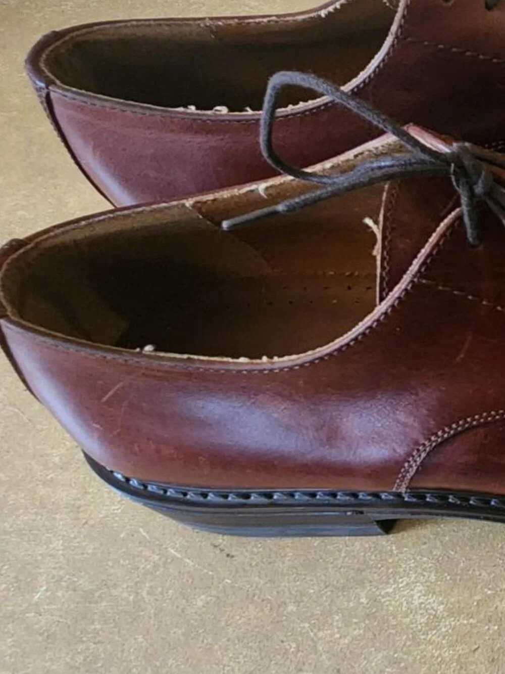 EASE by Florsheim Brown Leather Dress Shoes Non-matching sz 10-11 Made in Italy
